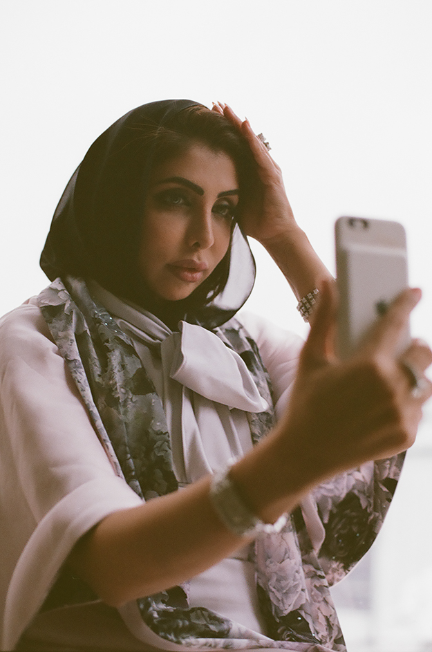 Интервью с новой Шехерезадой: принцесса ОАЭ выпустила сборник реальных историй из жизни арабских женщин (фото 3)