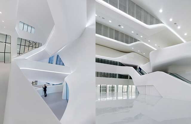 Культурный центр Dongdaemun Design Plaza от Захи Хадид в Сеуле (фото 1)