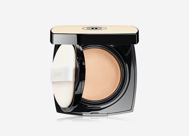 Chanel Les Beiges Healthy Glow Gel Touch Foundation, 4380 руб.