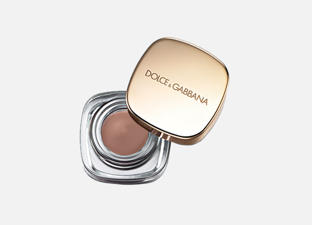 Как повторить макияж с акцентом на глаза с показа Dolce & Gabbana (фото 1)