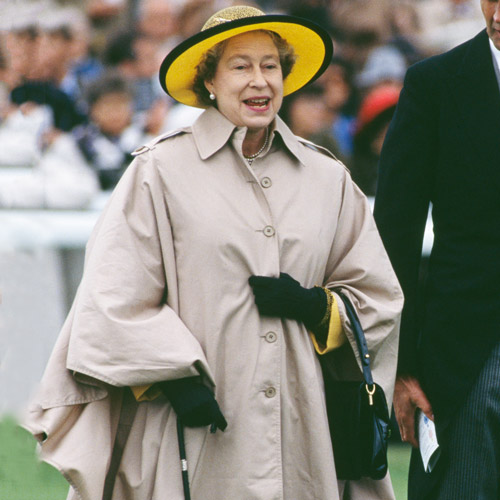 Культовый образ: Елизавета II и королевский дресс-код (фото 9)