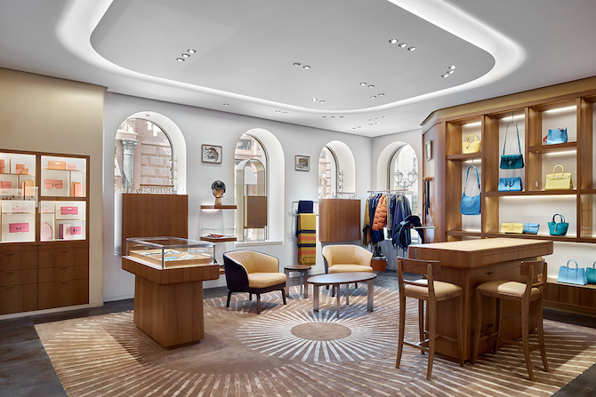 В Столешниковом переулке открылся обновленный бутик Hermès (фото 3)