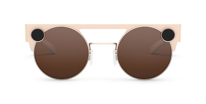 Разработчик Snapchat представил новые солнцезащитные очки с камерами для 3D-фото (фото 1)