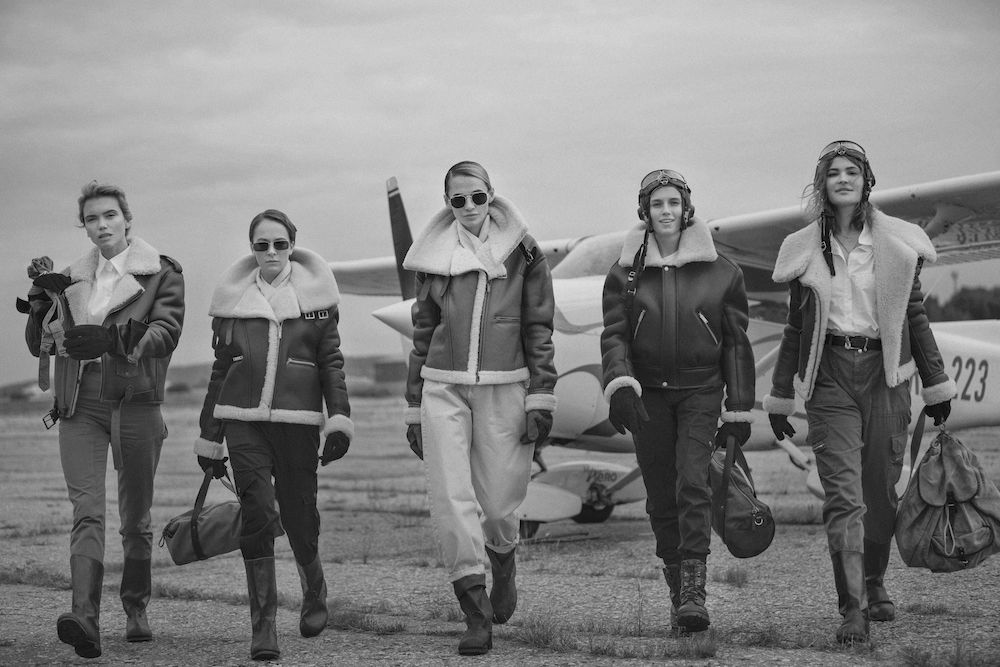 Дизайнер бренда YuliaWave Юлия Василевская — о своей новой коллекции, посвященной первым женщинам-авиаторам (фото 8)