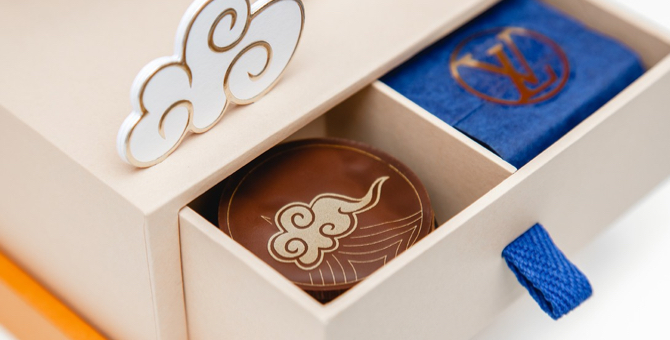Louis Vuitton и Celine выпустили кексы в честь Праздника середины осени в Азии (фото 3)