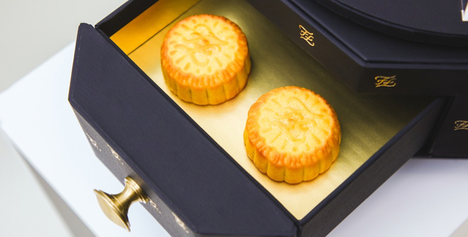 Louis Vuitton и Celine выпустили кексы в честь Праздника середины осени в Азии (фото 5)