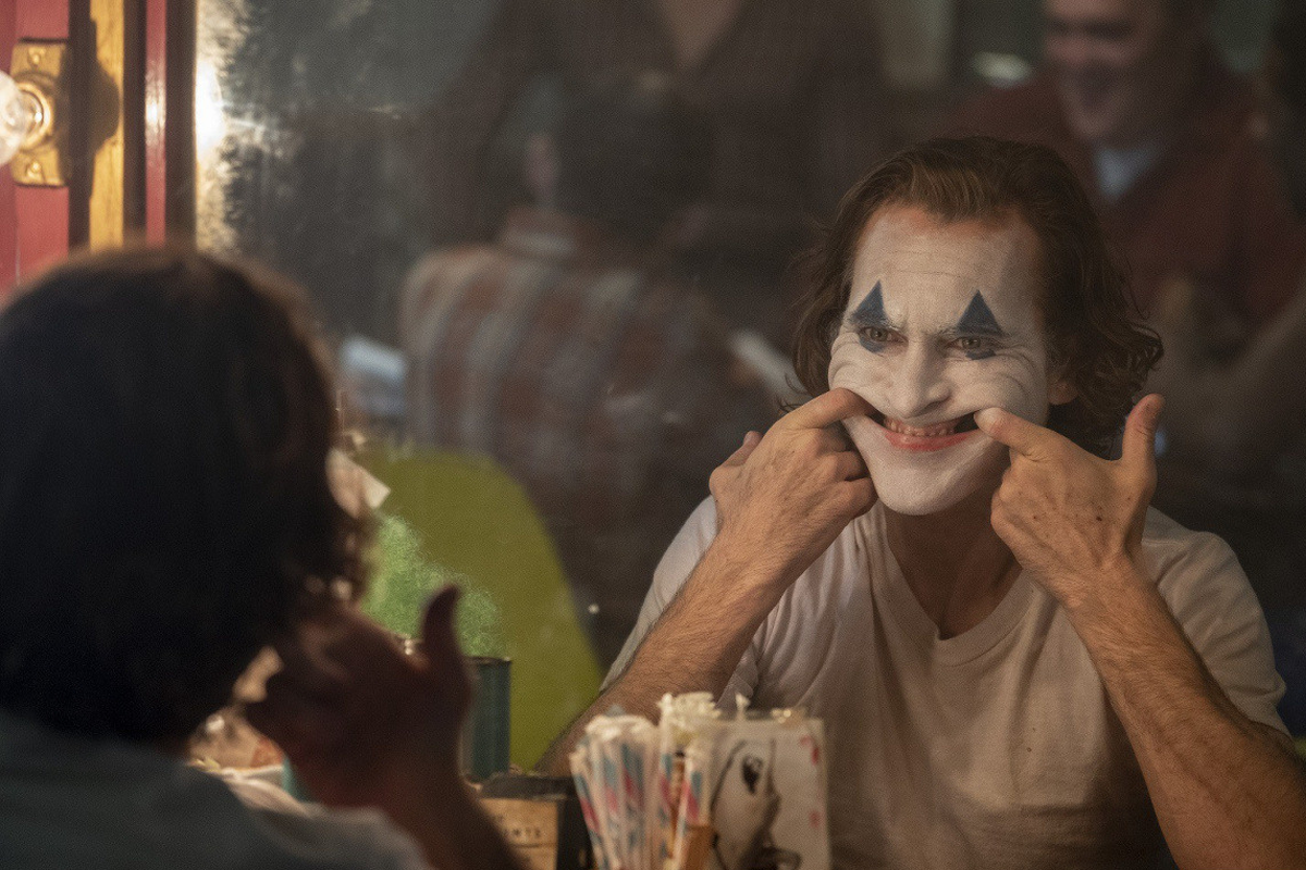 Глазами клоуна: Анзор Канкулов — о том, как «Джокер» учит нас нормальной ненормальности (фото 10)