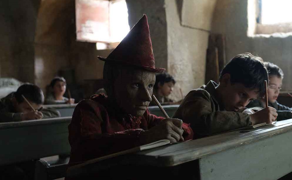 «Пиноккио» с Роберто Бениньи: сказочная жесть о деревянном мальчике (фото 2)