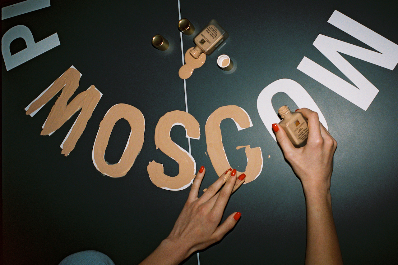 Estée Lauder и Ping Pong Club Moscow выпустили коллаборацию (фото 1)