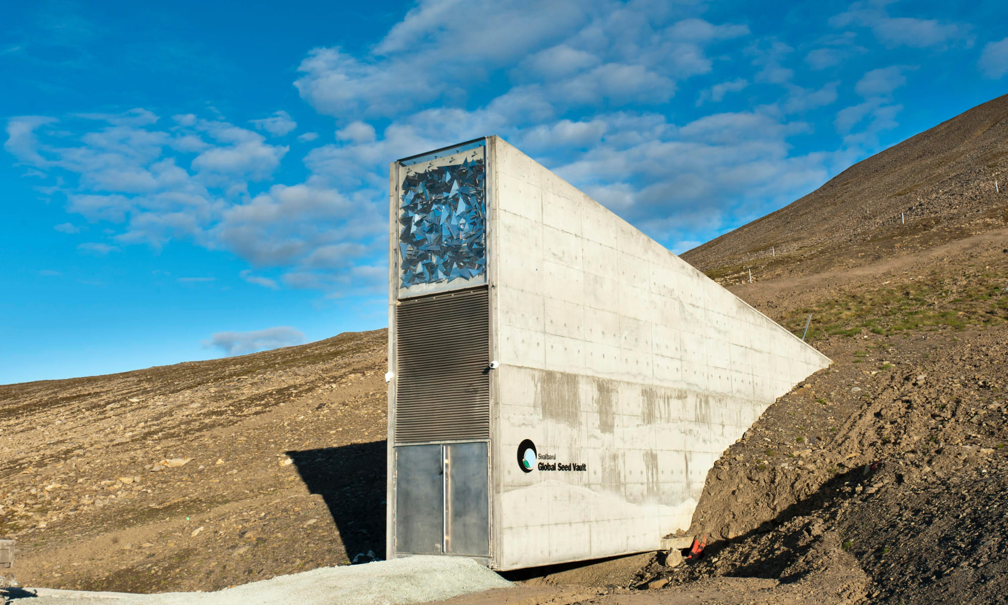 Ингредиенты будущего: зачем человечество построило огромное и поразительно красивое хранилище семян на Шпицбергене (фото 7)