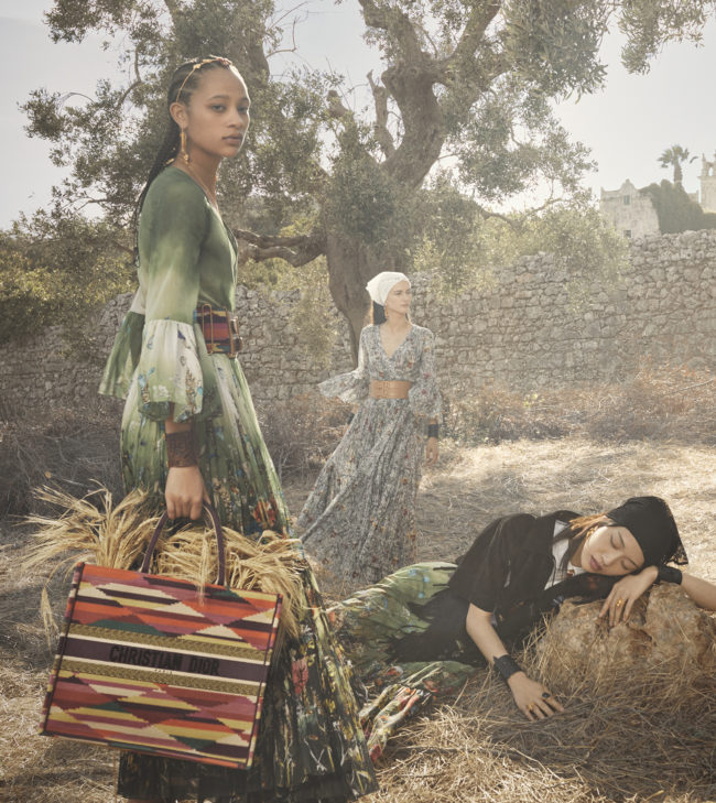 Dior выпустил кампанию новой круизной коллекции — ее снимали в Апулии (фото 2)
