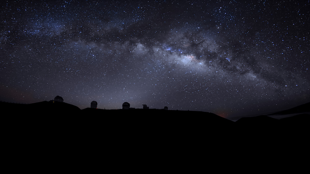 «Вы можете почувствовать, как пахла вселенная 4,5 млрд лет назад». Вернер Херцог и Клайв Оппенхаймер — о своем новом доке «Кометы и метеориты. Гости из далеких миров» (фото 1)