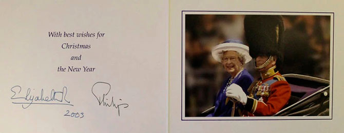 В Сети появились коллекционные рождественские открытки Елизаветы II (фото 10)