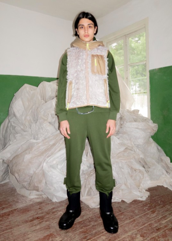 Бренд Ksenia Schnaider выпустил коллекцию верхней одежды с конопляным мехом (фото 10)