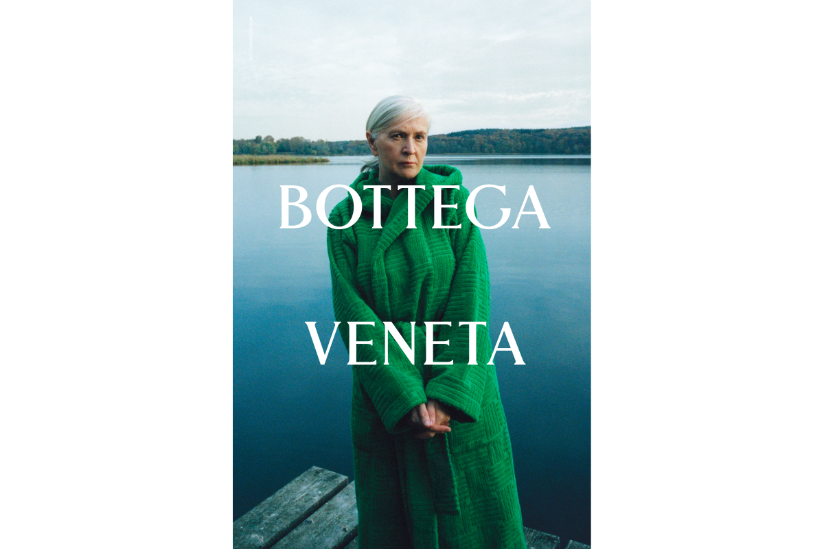 В новой кампании Bottega Veneta снялись далматинец и попугай (фото 12)