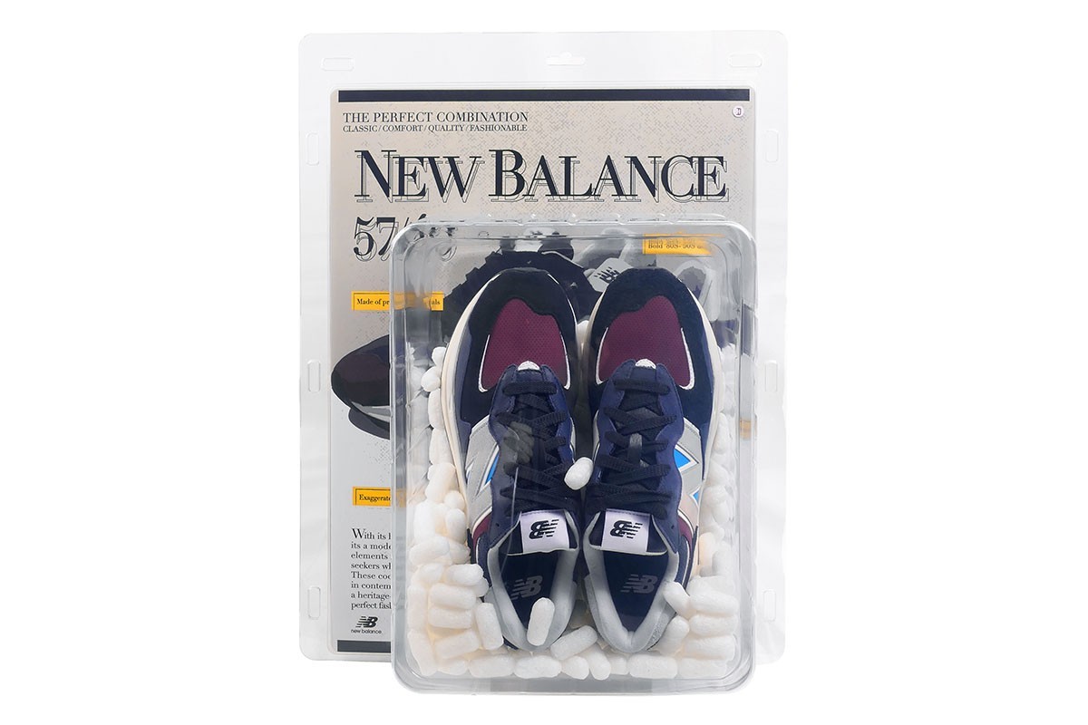 New Balance упаковал новые кроссовки как экшн-фигурки из 1980-х (фото 1)