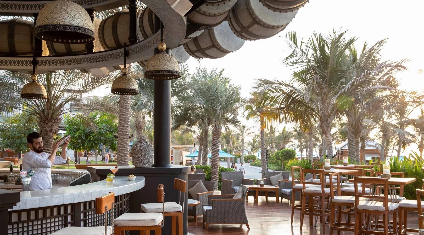 9 ресторанов, где можно пообедать или поужинать в Дубае (фото 5)