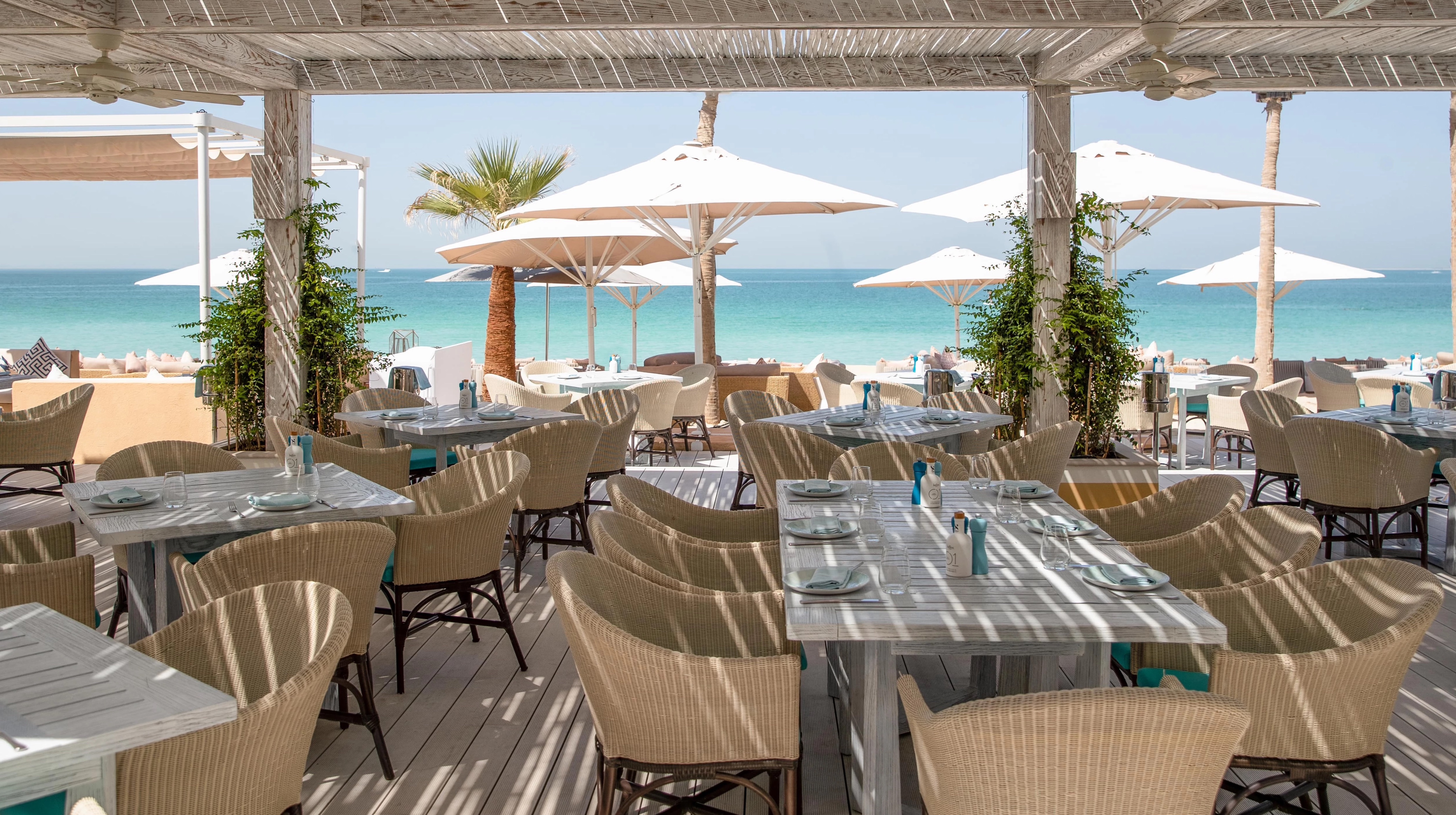 9 ресторанов, где можно пообедать или поужинать в Дубае (фото 8)