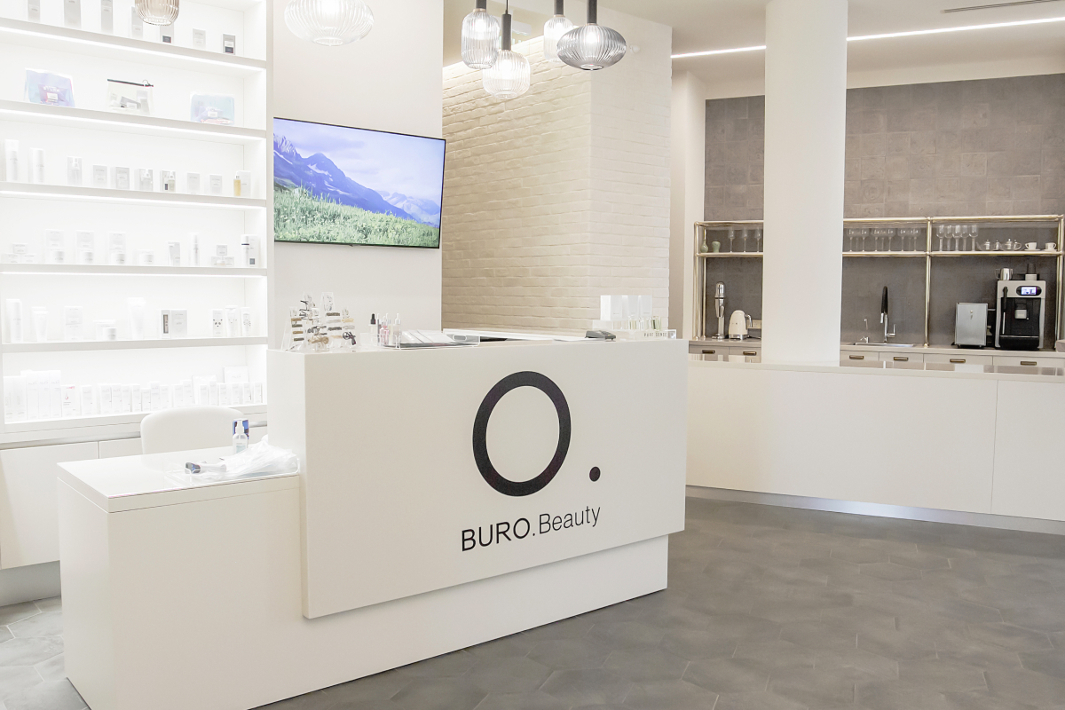 В Санкт-Петербурге открылся салон BURO. Beauty (фото 6)
