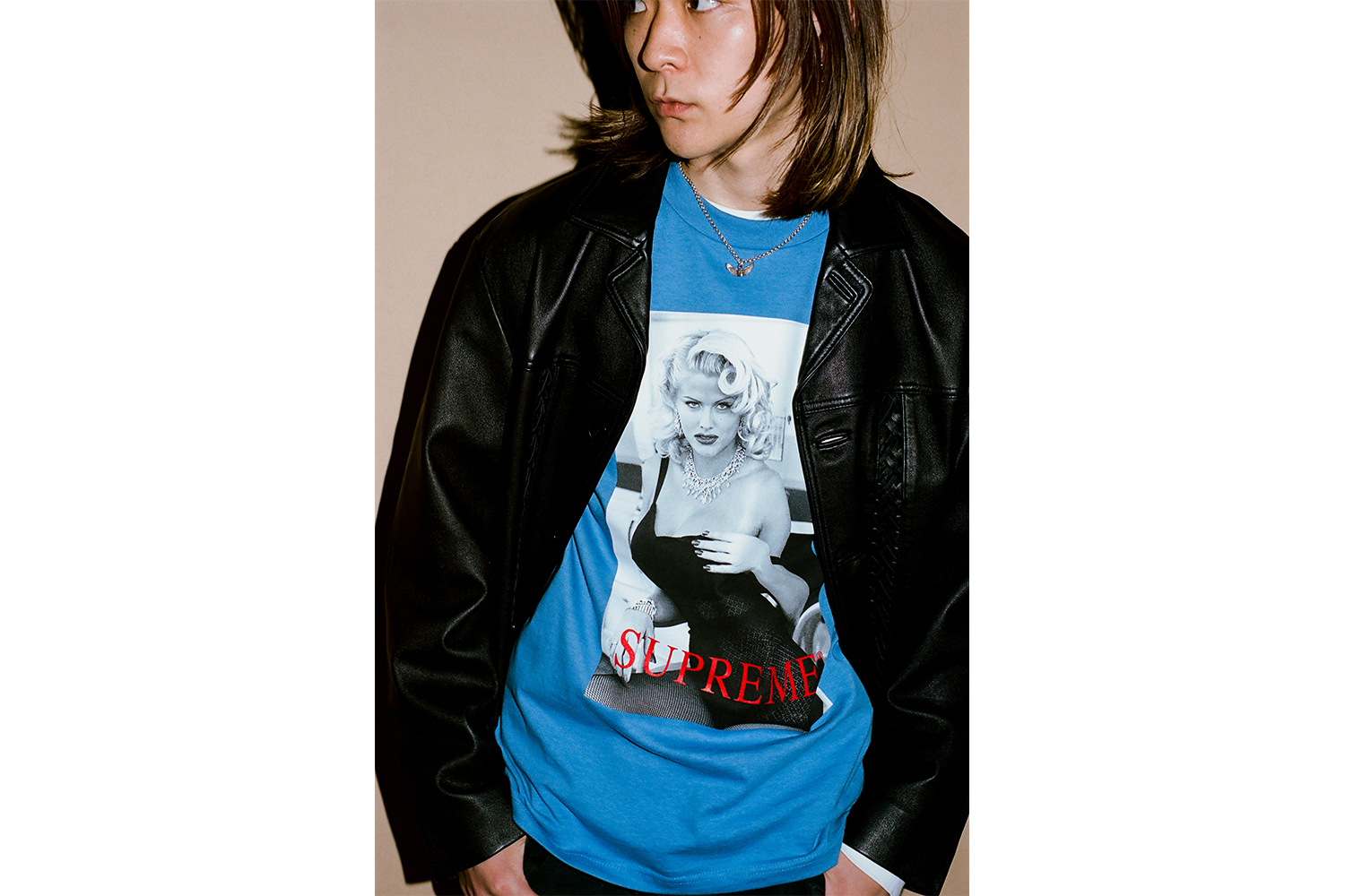 Supreme представил коллекцию футболок, посвященную Анне Николь Смит (фото 3)