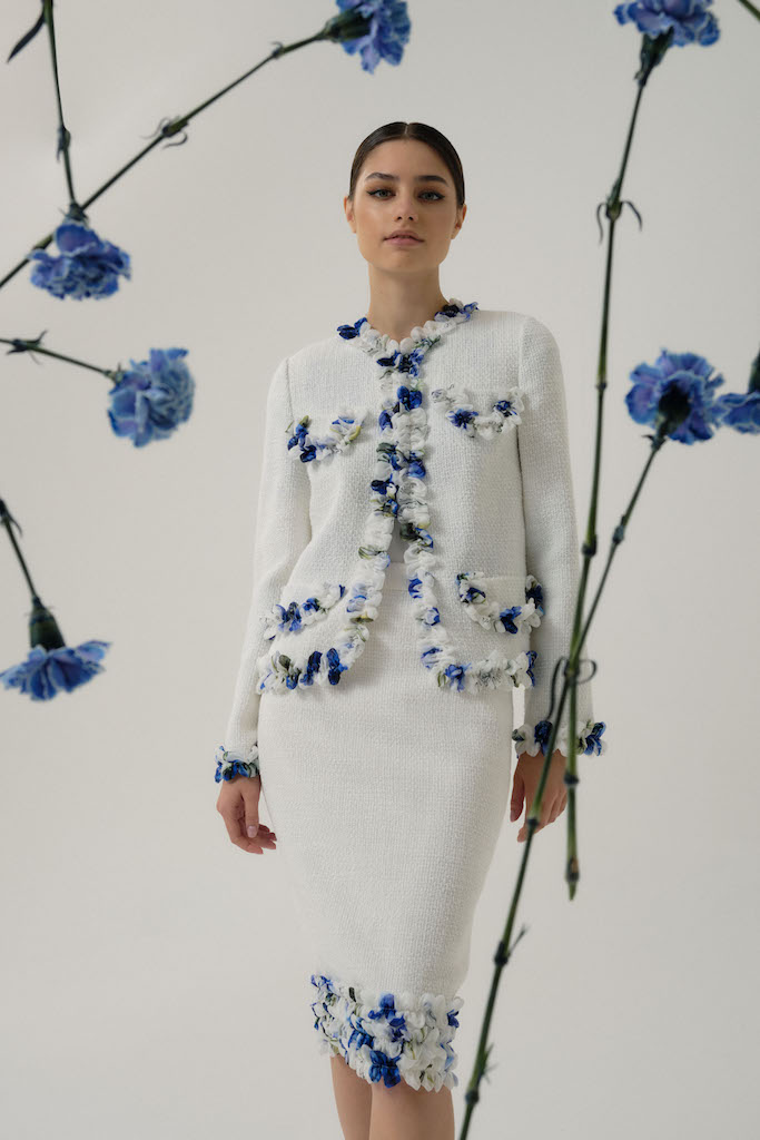 Dolce & Gabbana выпустил эксклюзивную коллекцию в оттенках синего (фото 1)