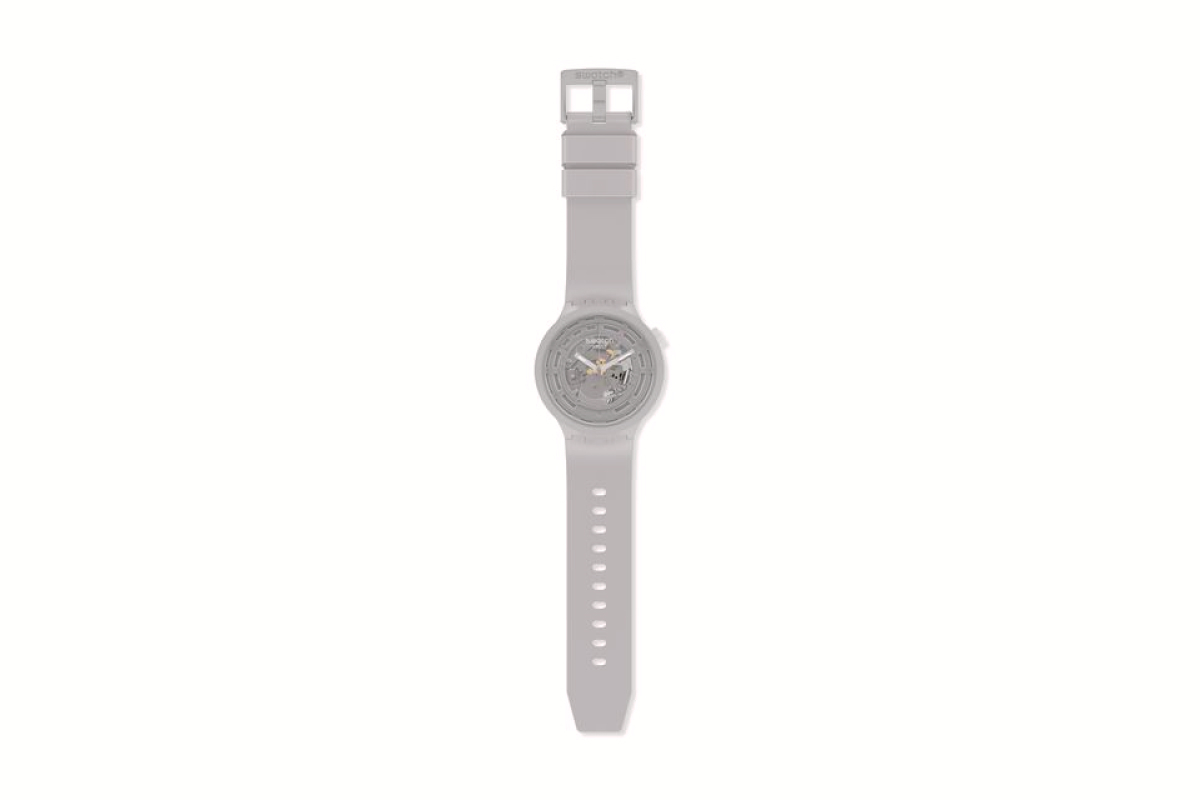 Бренд Swatch представил часы из биокерамики (фото 2)