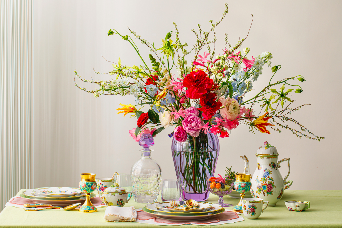 «Дом фарфора» и «Русские самоцветы» представили съемку с весенними сервировками стола (фото 1)