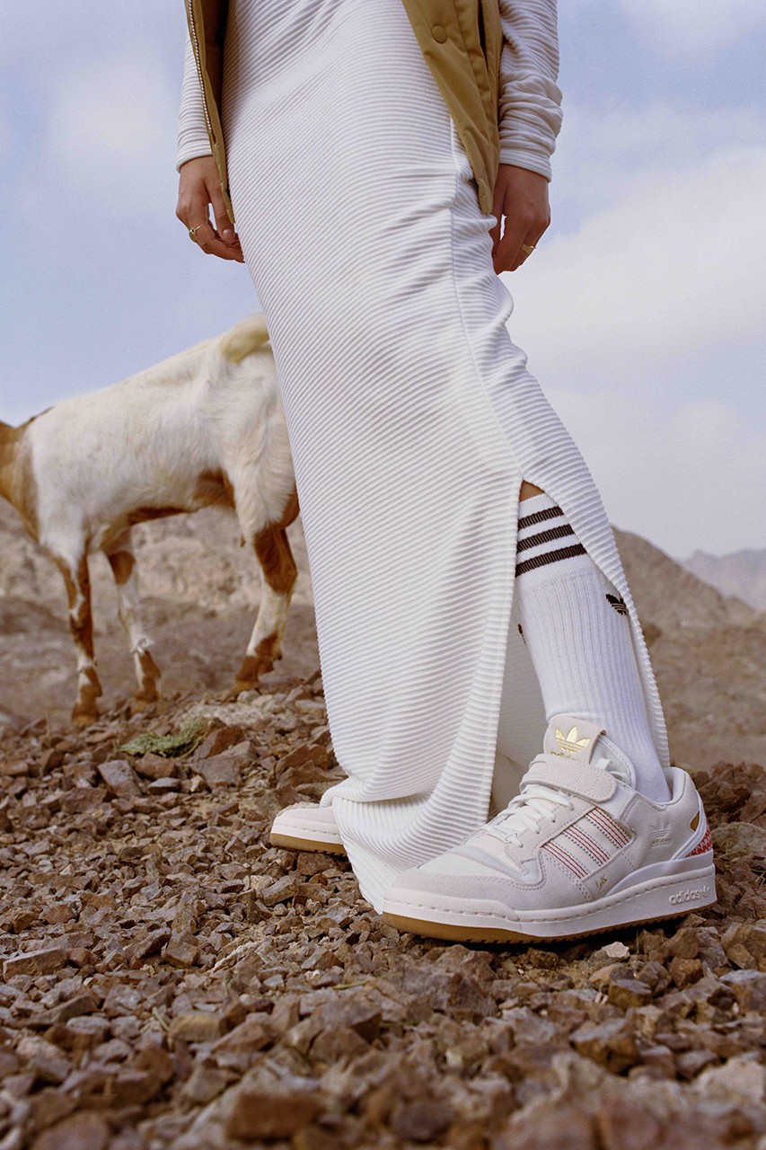 Дизайнер из Саудовской Аравии Арва Аль Банави создала кроссовки для adidas Originals (фото 8)