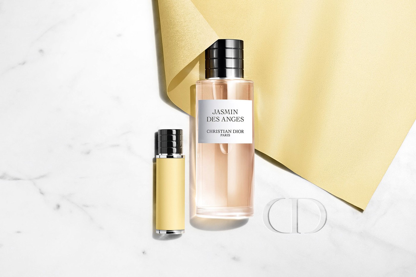 Dior выпустил коллекцию многоразовых флаконов для ароматов (фото 4)
