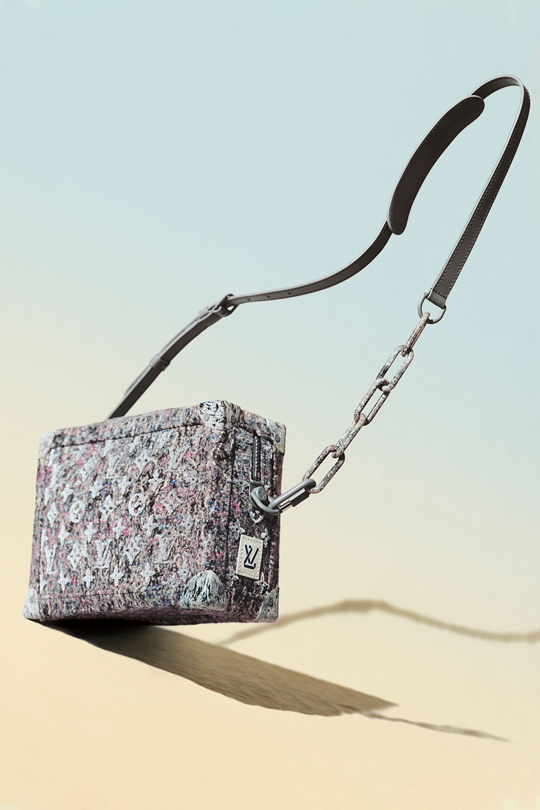 Louis Vuitton сделал сумки из переработанной шерсти и органического хлопка (фото 1)