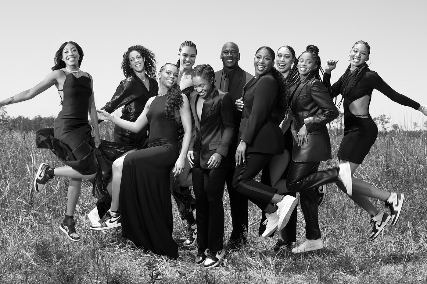 Восемь спортсменок из женской баскетбольной лиги США стали амбассадорами Nike Jordan (фото 1)