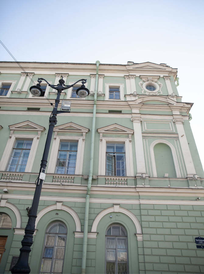 COS сделал гид по Санкт-Петербургу в честь открытия первого магазина в городе (фото 8)