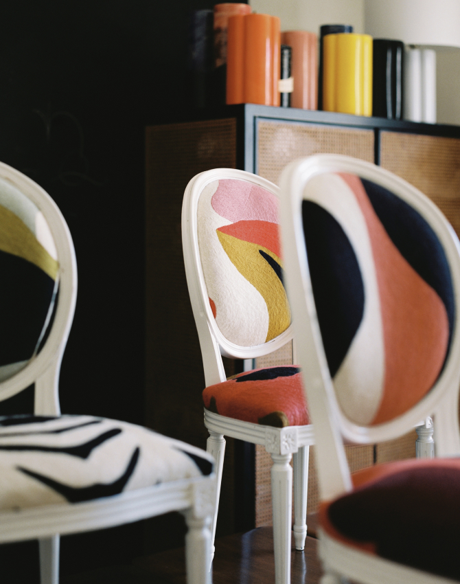 Dior представил арт-стулья для выставки Salone del Mobile в Милане (фото 6)