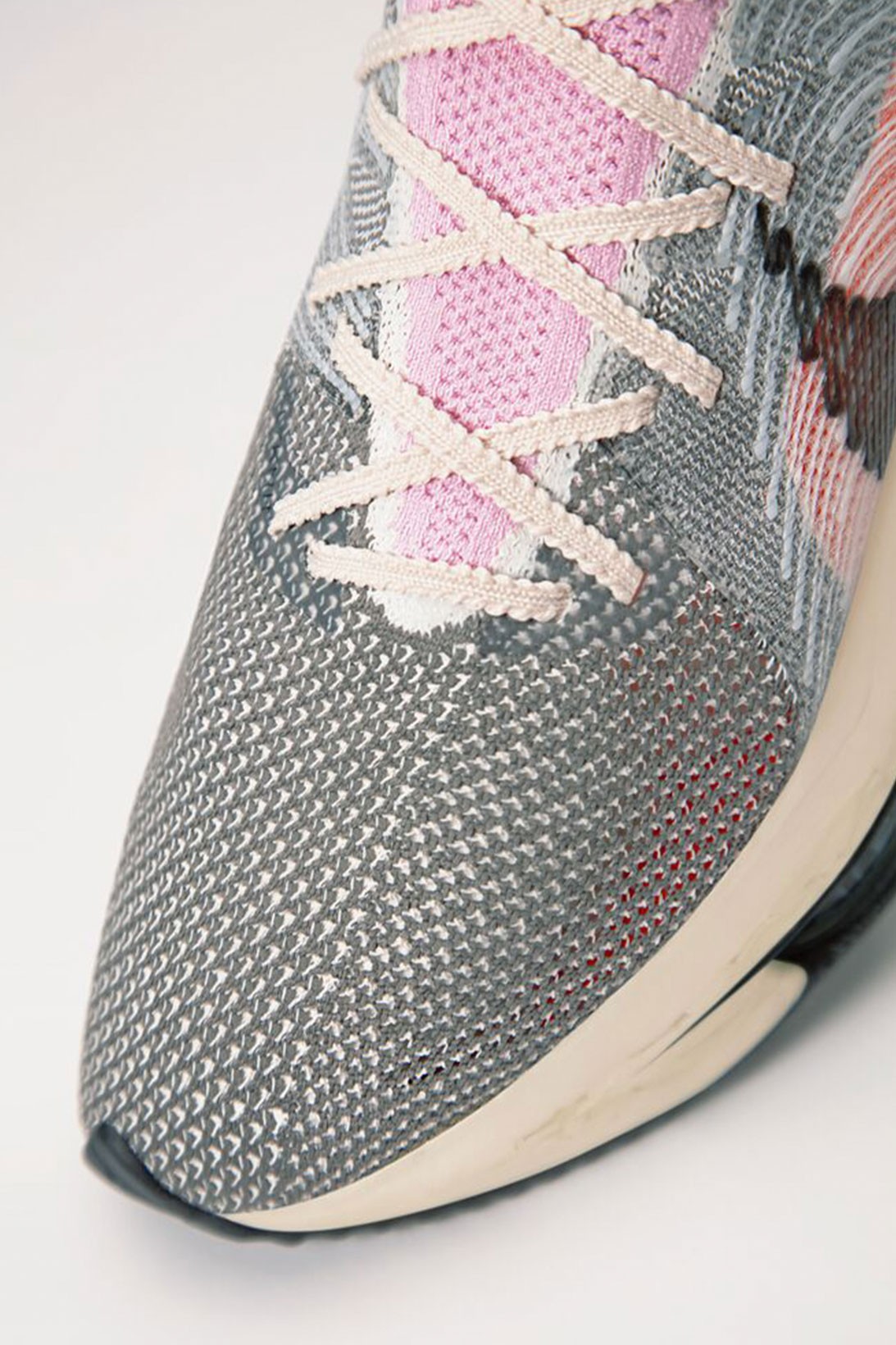 Nike выпустил свою самую экологичную модель кроссовок (фото 3)