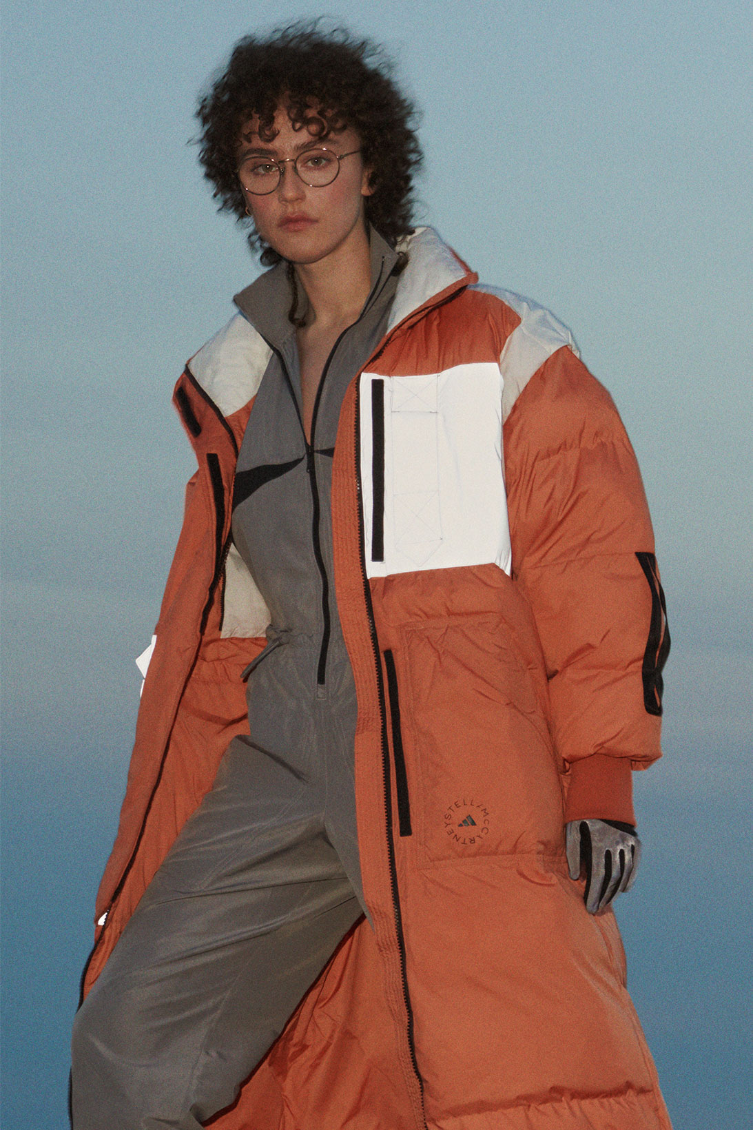 adidas by Stella Mccartney посвятил зимнюю кампанию природе и путешествиям