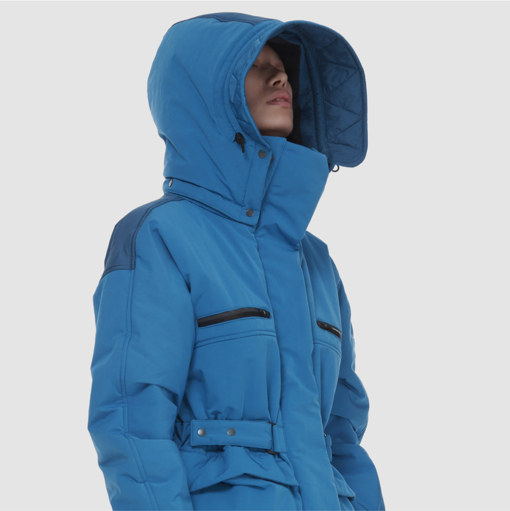 Ищете практичную куртку на осень и зиму? Совет BURO.: обратитесь к российским маркам (фото 5)