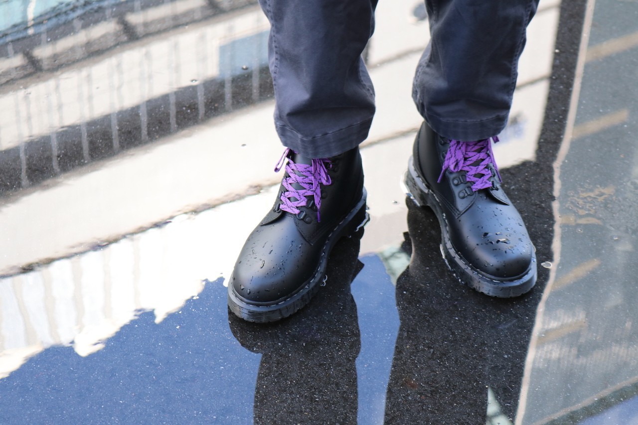 Dr. Martens и The North Face выпустили ботинки с фиолетовыми шнурками (фото 4)