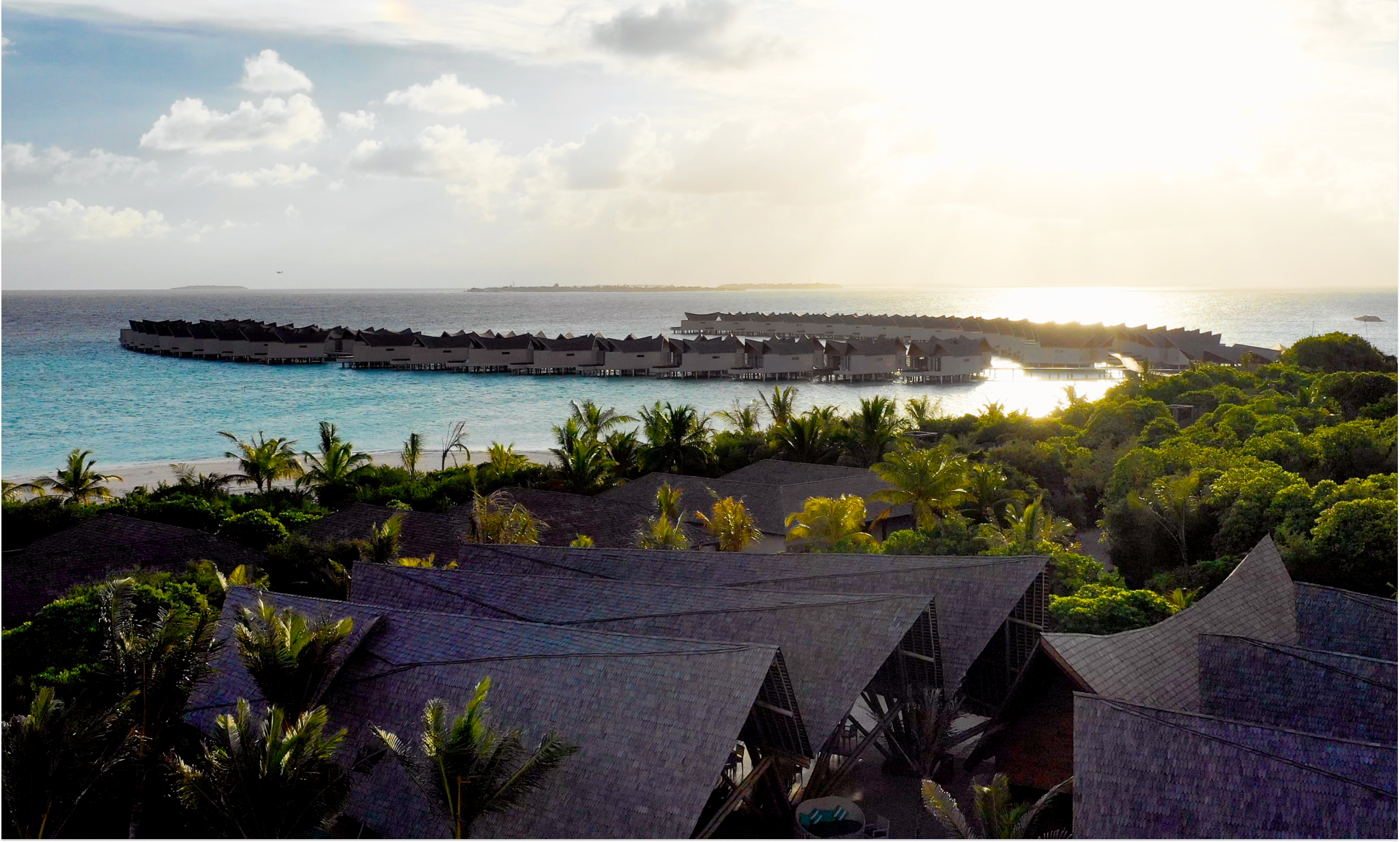 Курорт для тех, кто жаждет перемен, — Mövenpick Resort Kuredhivaru Maldives (фото 11)