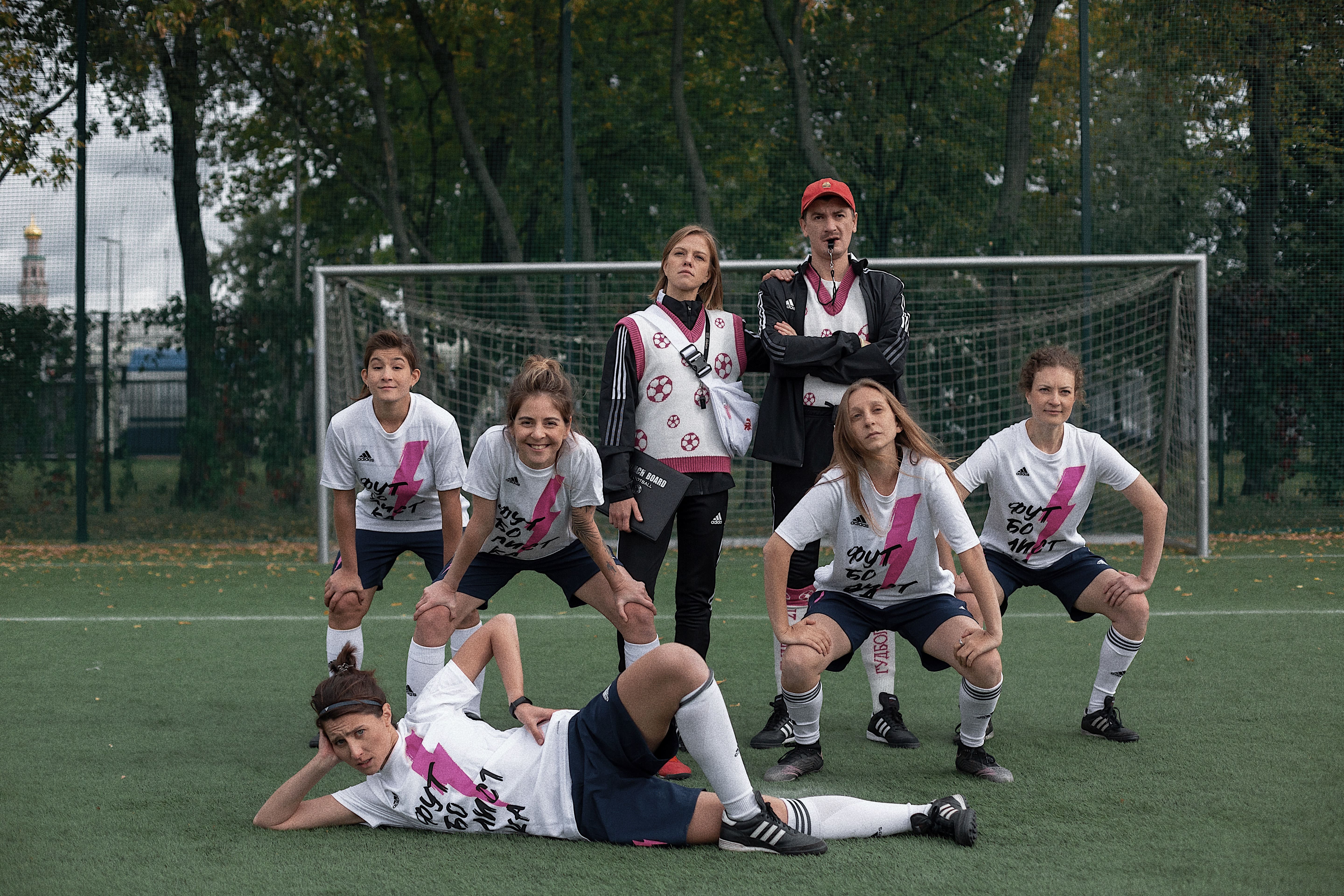 Александр Гудков создал коллекцию одежды вместе с футбольным клубом GirlPower (фото 1)