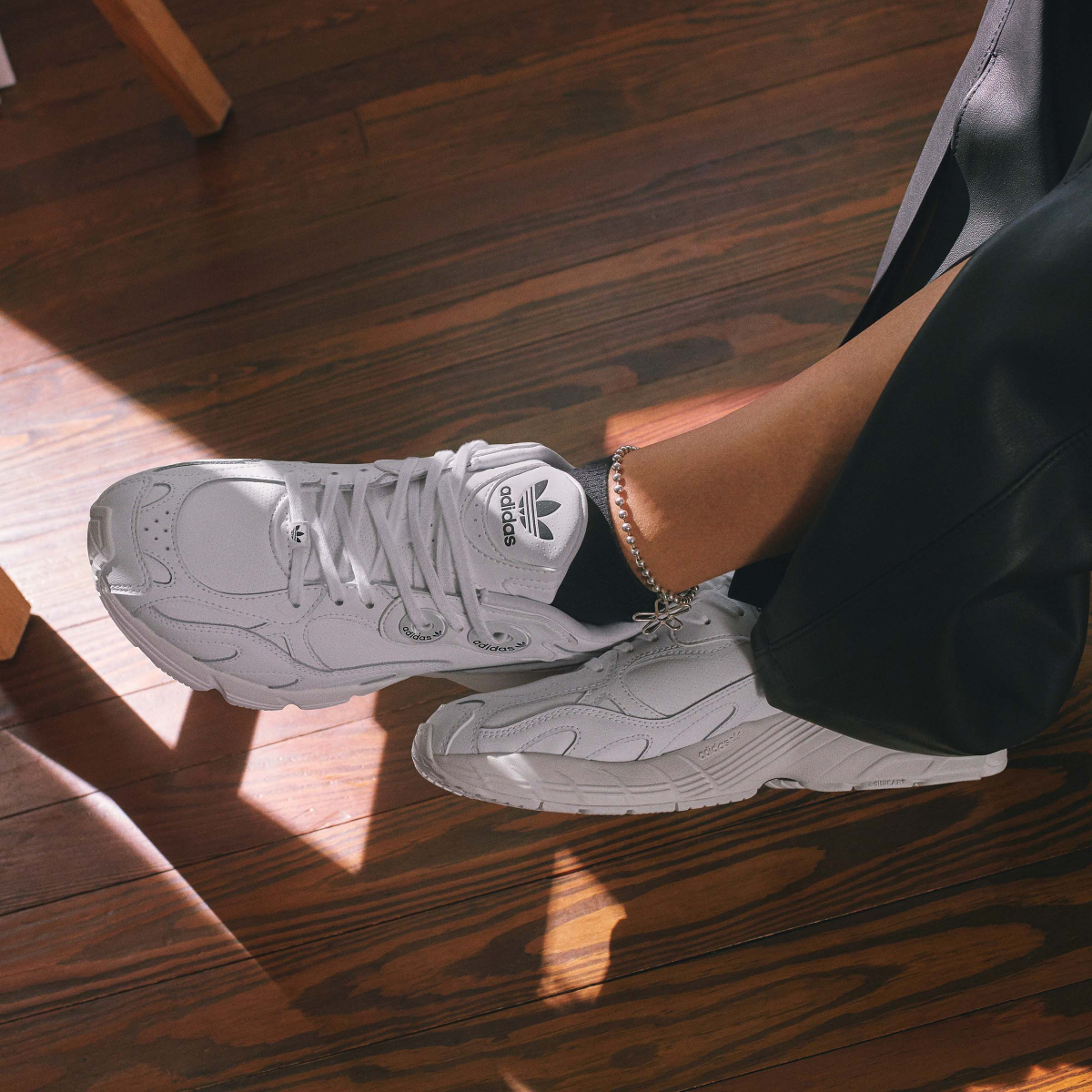 adidas Originals посвятил кампанию новых кроссовок уникальности каждой женщины (фото 5)