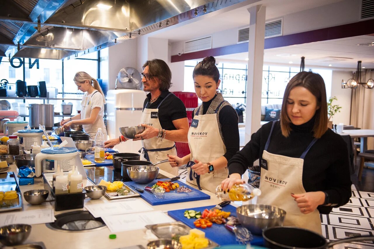 Кулинарная школа Novikov School представила новые курсы для новичков и профессионалов (фото 2)