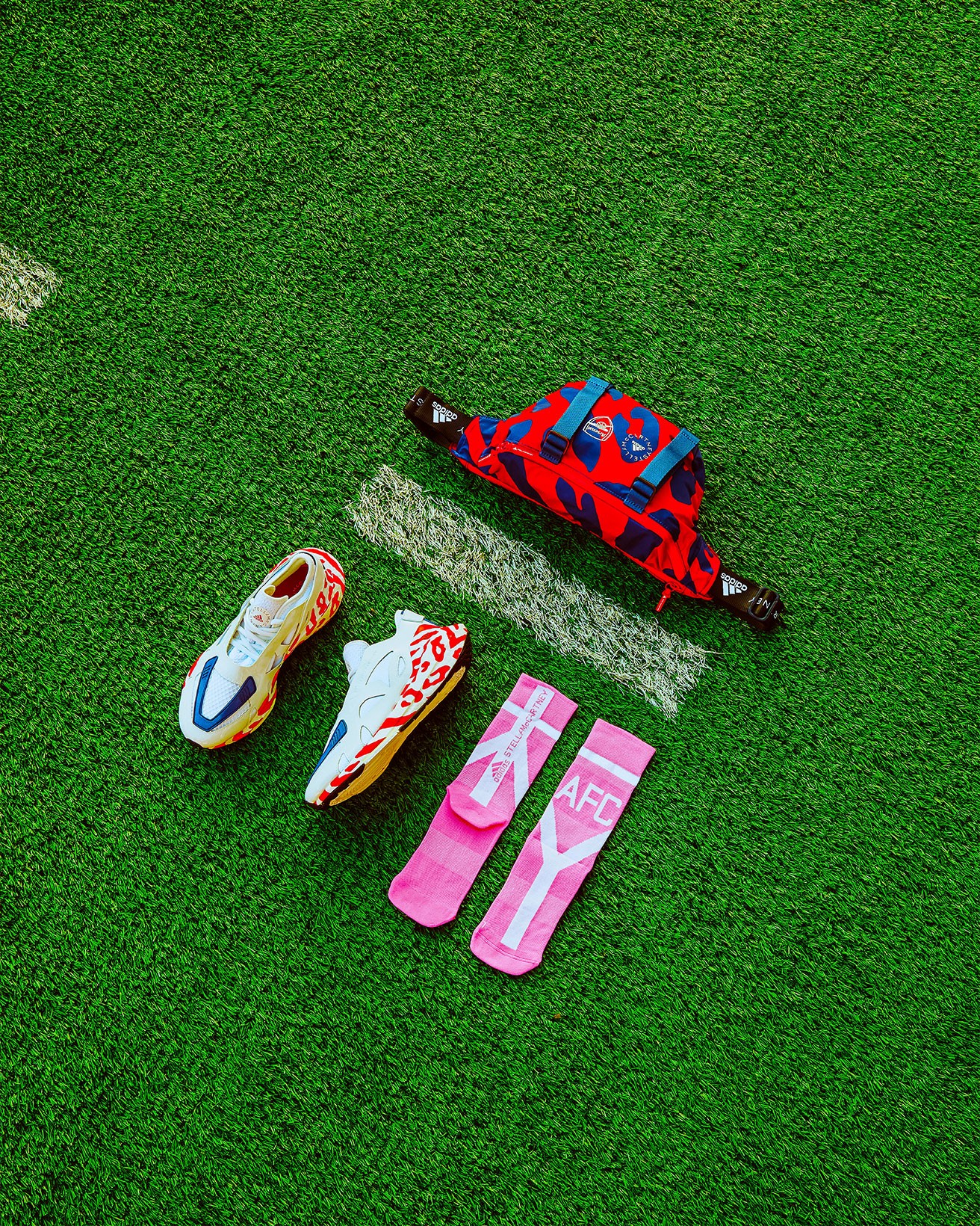 adidas и Stella McCartney создали форму для женской команды «Арсенала» (фото 6)