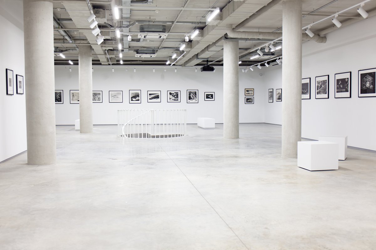 В ЦВК Béton открылась групповая выставка-исследование «Мир фотоплоскости» (фото 1)