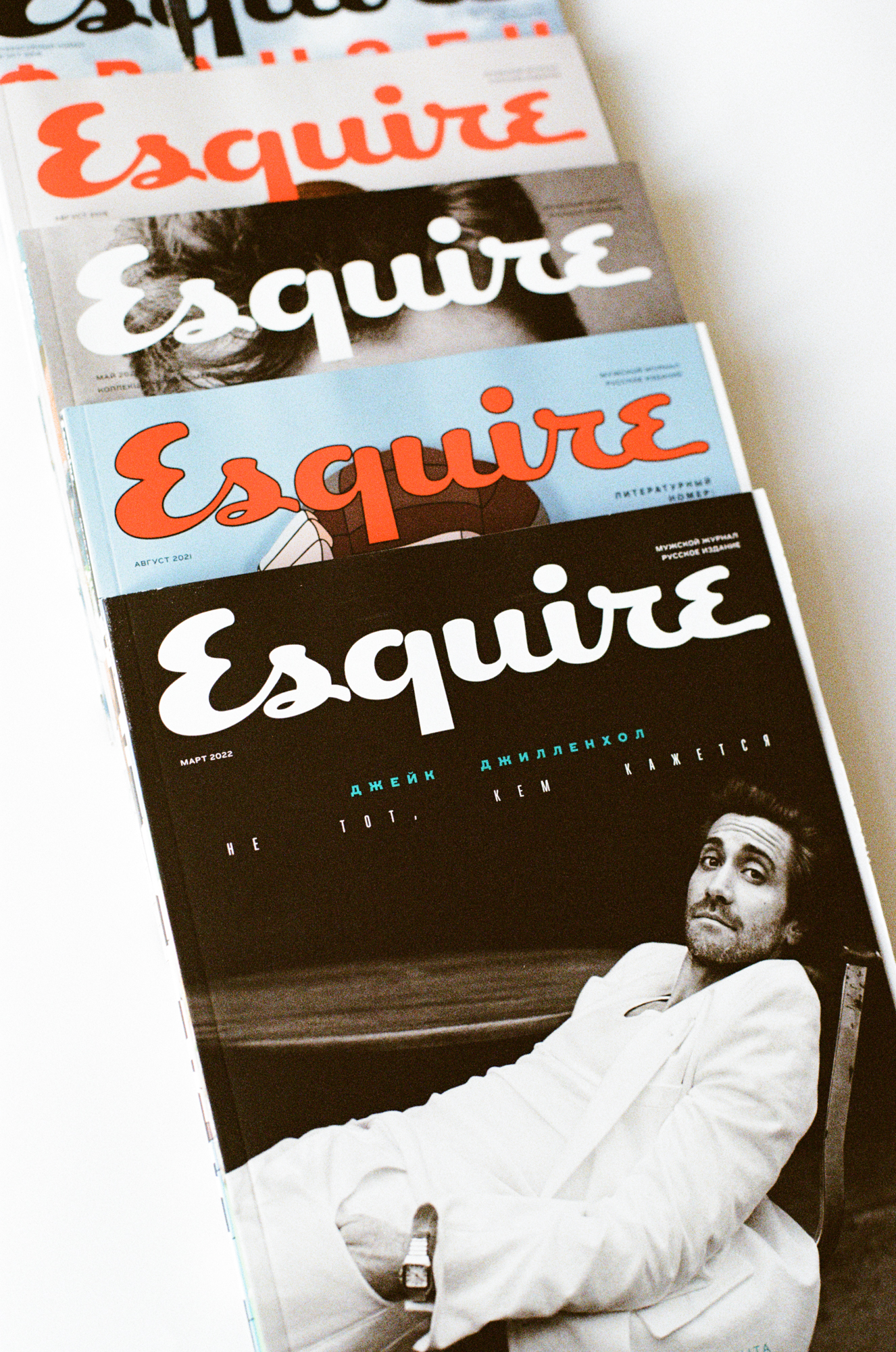 Редакция Esquire проведет гаражную распродажу с архивными номерами журнала (фото 2)