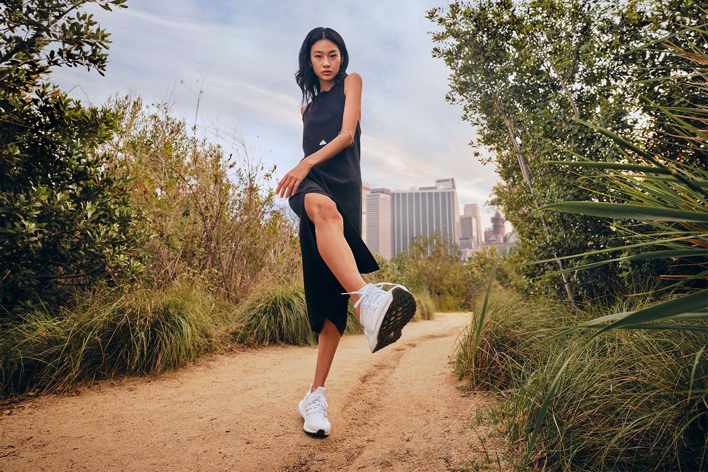 Хо Ен Чон из «Игры в кальмара» снялась в новой кампании adidas (фото 1)