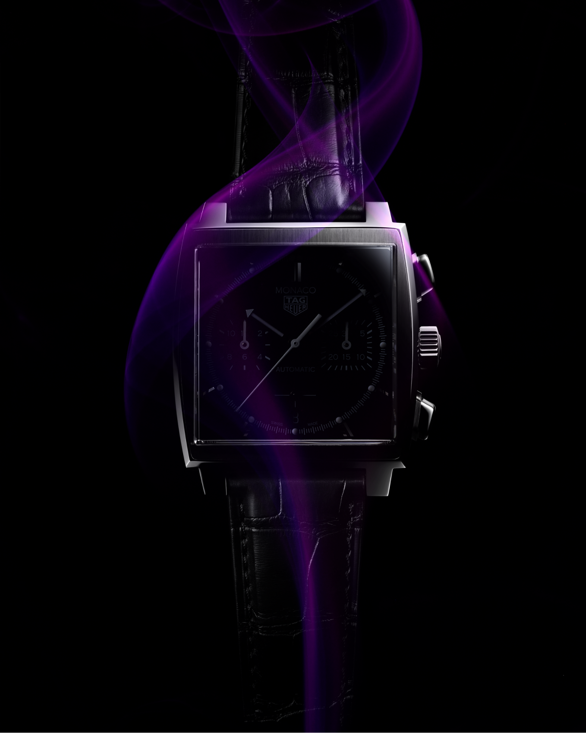TAG Heuer выпустил лимитированную серию часов с фиолетовым циферблатом (фото 2)