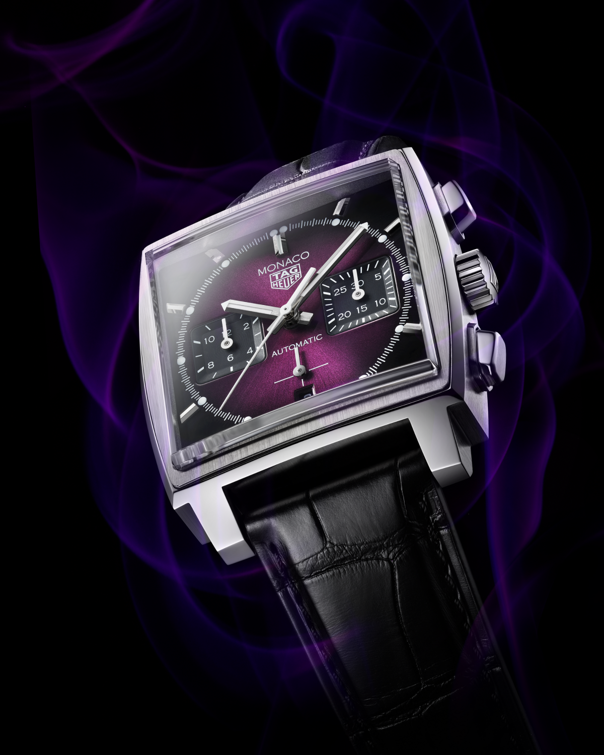 TAG Heuer выпустил лимитированную серию часов с фиолетовым циферблатом (фото 4)