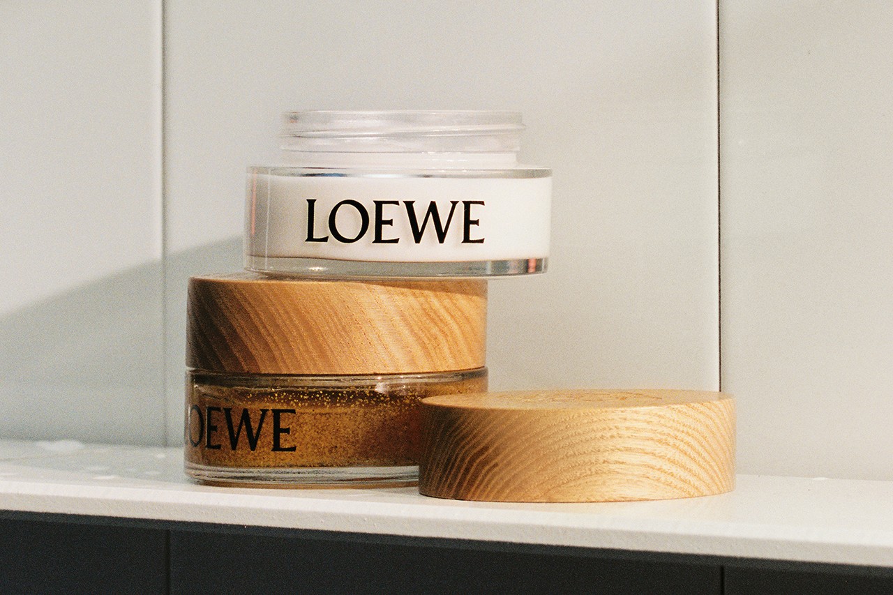 Loewe выпустил скраб для тела и крем, вдохновленные Ибицей (фото 2)