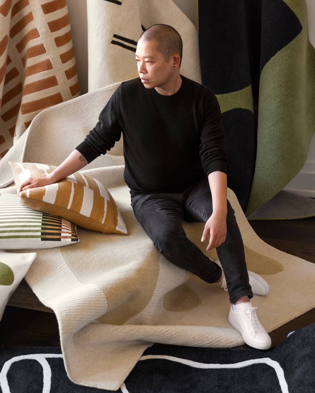 Джейсон Ву представил лимитированную коллекцию мебели в стиле модерн (фото 1)