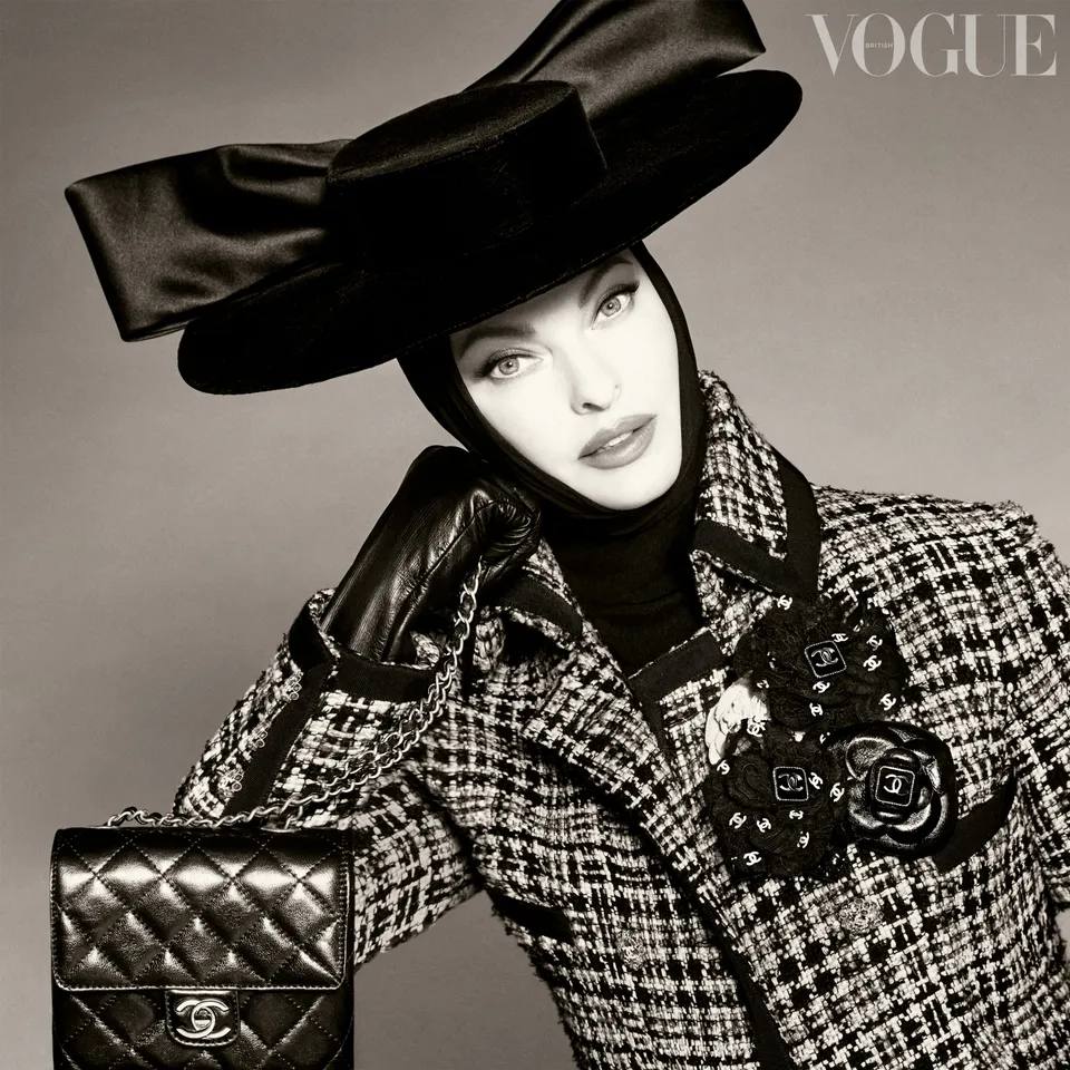 Линда Евангелиста снялась для обложки британского Vogue (фото 5)